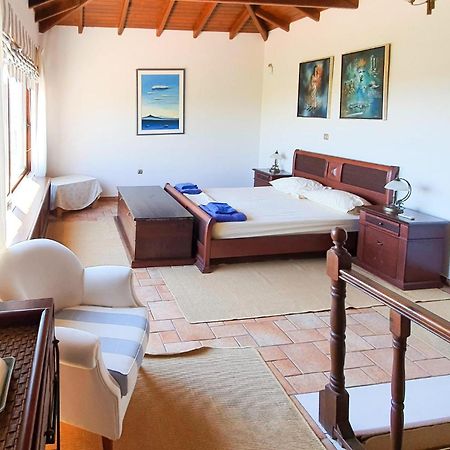 Lovely Home In Kiato With Wifi Exterior foto